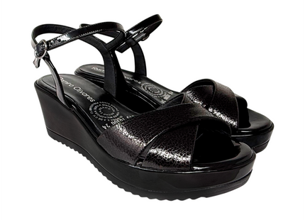 10300 Negro Charol Grabado