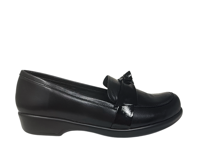 2455 Negro