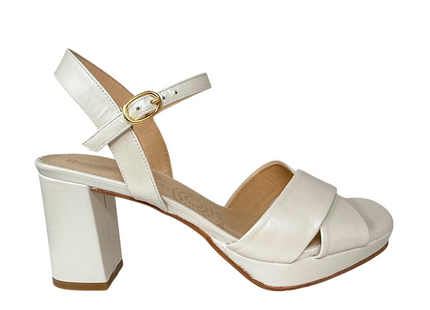 3101 Beige Latte