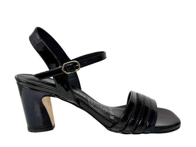 6115 Charol Negro