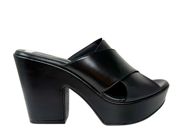 740 - Negro