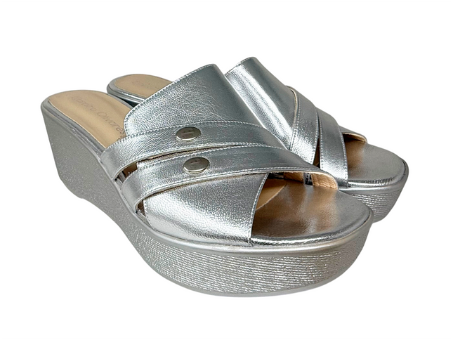 7468 Plata folia