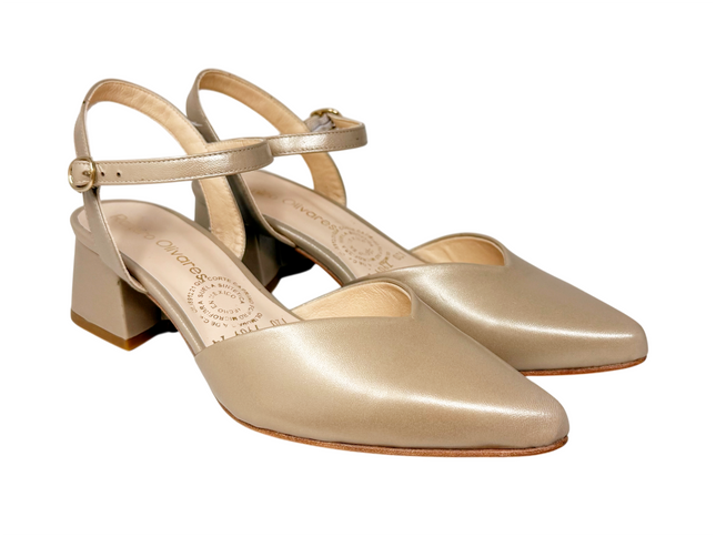 7905 Oro Silken