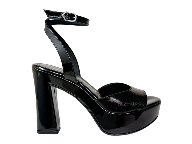 9200 Negro Charol Grabado