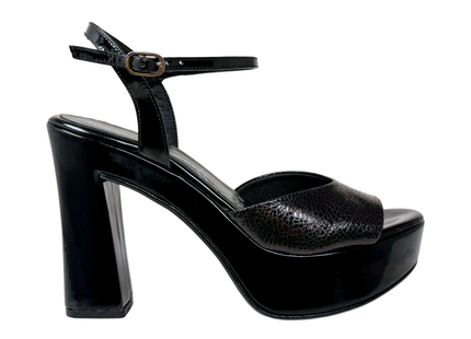 9213 Negro Charol Grabado